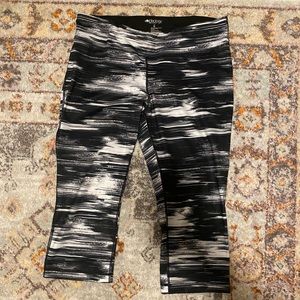 Workout cropped pants